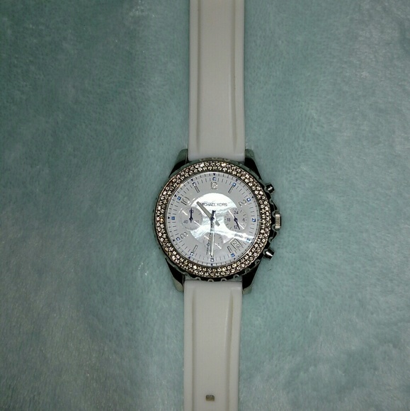 Michael Kors watch - Picture 3 of 6